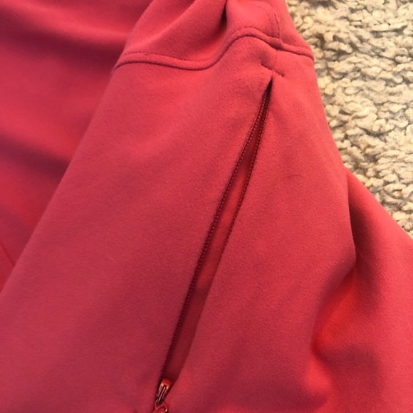 LULULEMON jacket!! - Picture 6 of 7